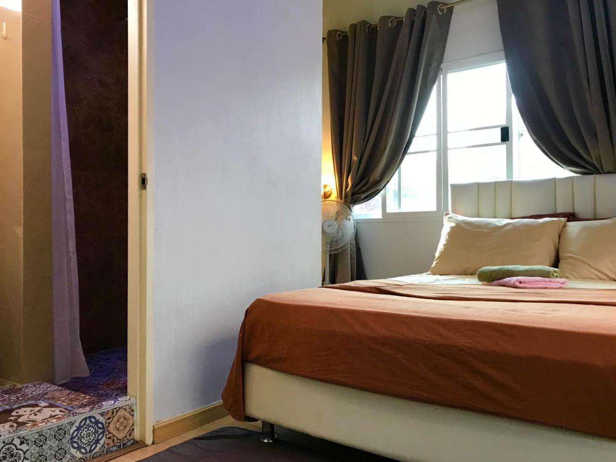 Hotel C U Again Bangkok Esterno foto