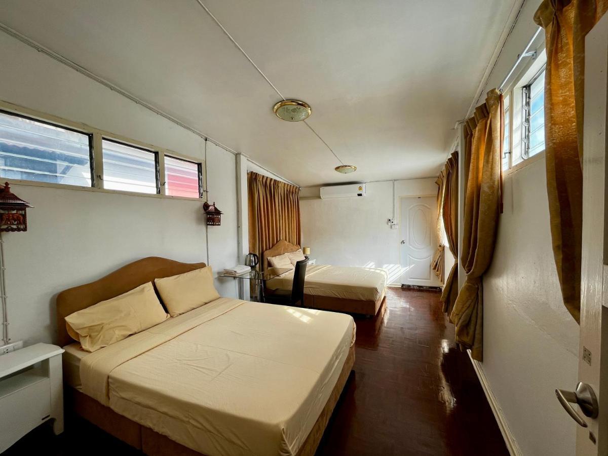 Hotel C U Again Bangkok Esterno foto